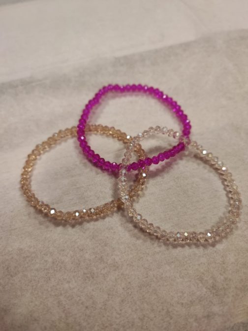 Pulseras brillantes rosas