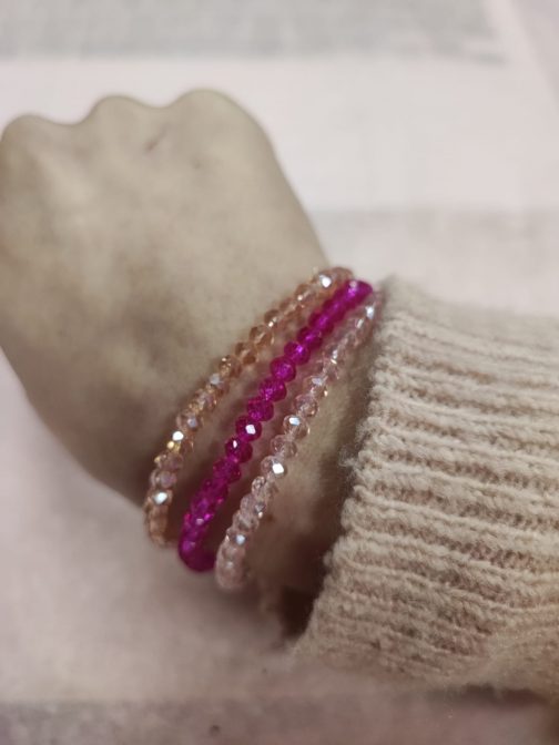 Pulseras brillantes rosas - Imagen 2