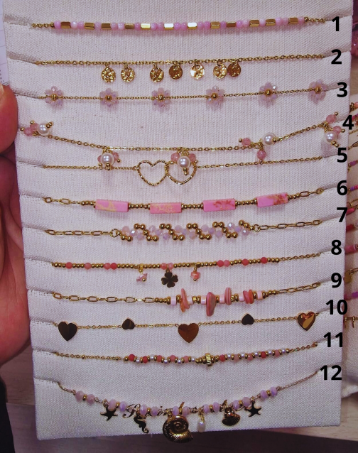 Collares dorados y rosados - Imagen 3
