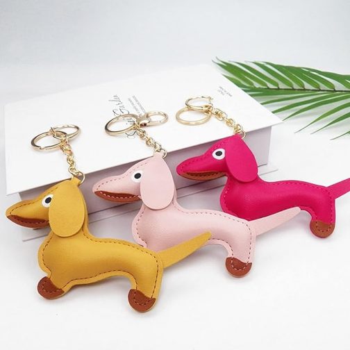 Llavero perro salchicha