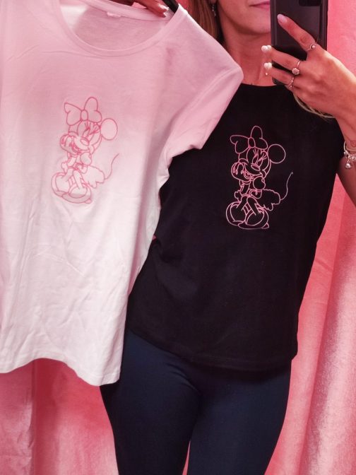 Camiseta Minnie bordada