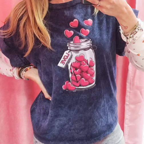 Camiseta Tarro de Corazones rosas