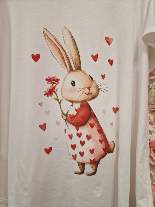 Camiseta conejo enamorado - Imagen 2