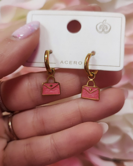 Pendientes maleta rosa