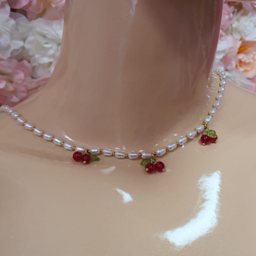 Collar cerezas