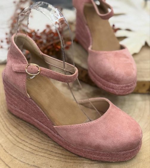 Cuñas rosas con pulsera