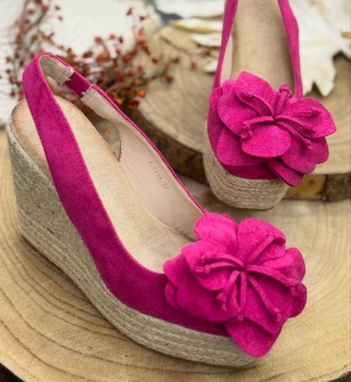 Cuñas fucsia con Flor