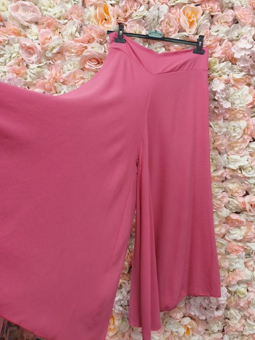 Pantalón curvy palazzo fucsia - Imagen 2