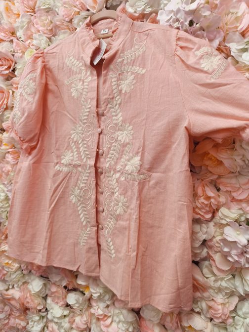 Blusa bordada rosa - Imagen 3