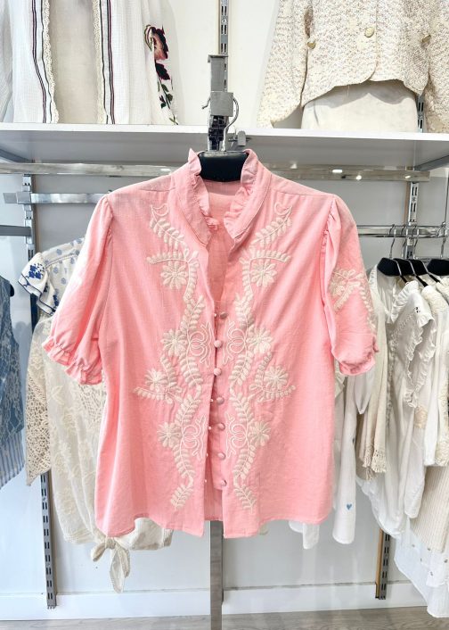 Blusa bordada rosa