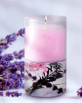 Vela Ámbar lavanda con flores