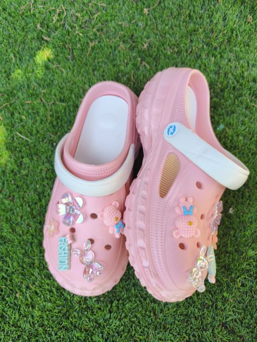 Crocs con Charms Kawaii