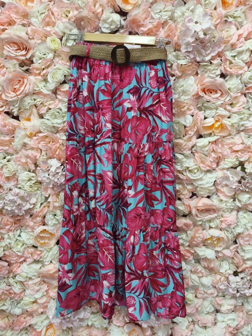 Falda floral con cinturón