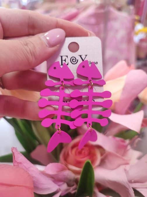 Pendientes raspa pescado rosa