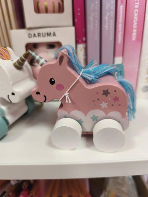 Unicornios de ruedas de madera - Imagen 4