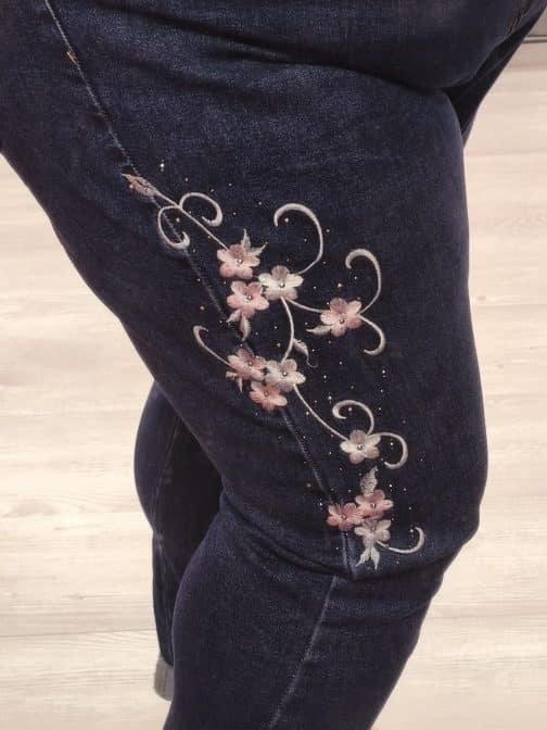 Vaqueros elásticos curvy flores - Imagen 2