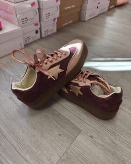 Zapatillas estrella vino