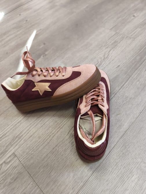 Zapatillas estrella vino