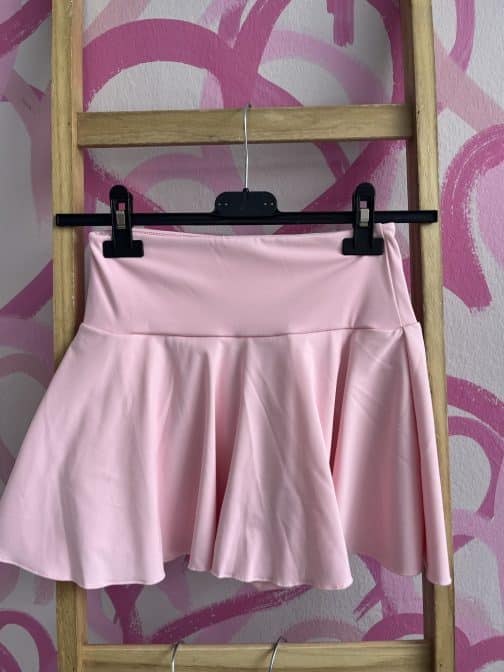 Falda pantalón deportiva rosa - Imagen 2