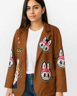 Chaqueta Labubu marrón