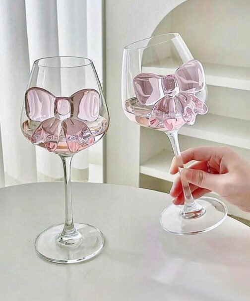 Copa de cristal con lazo rosa