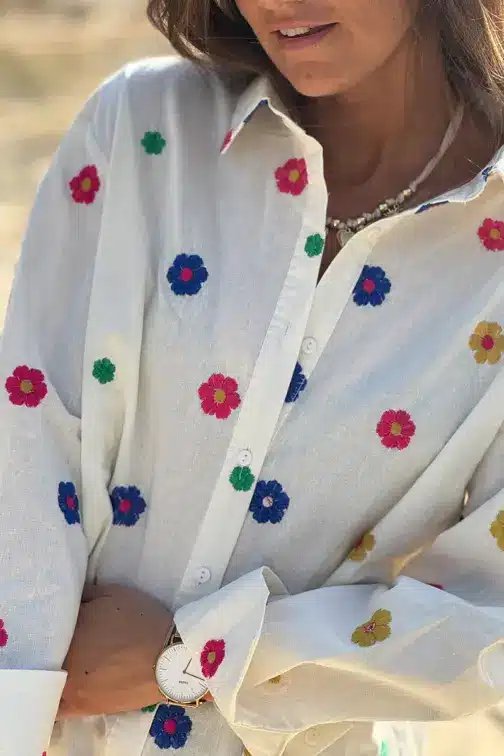 Camisa flores colores