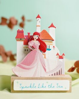 Adorno madera Ariel con castillo