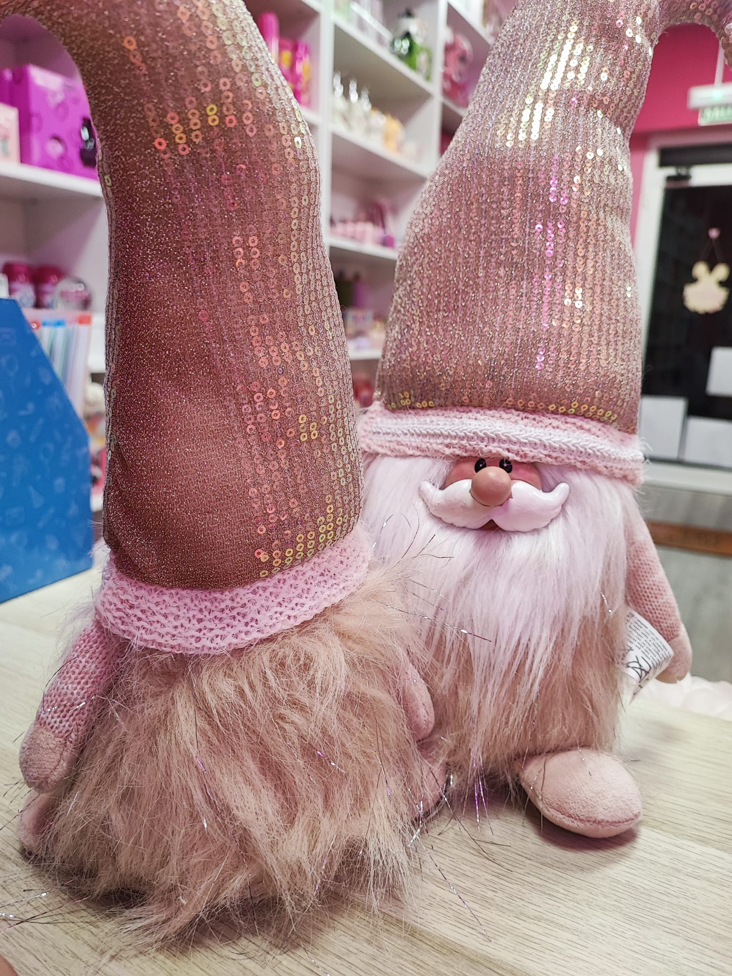 Gnomos navideños rosas tope de puerta - Imagen 3