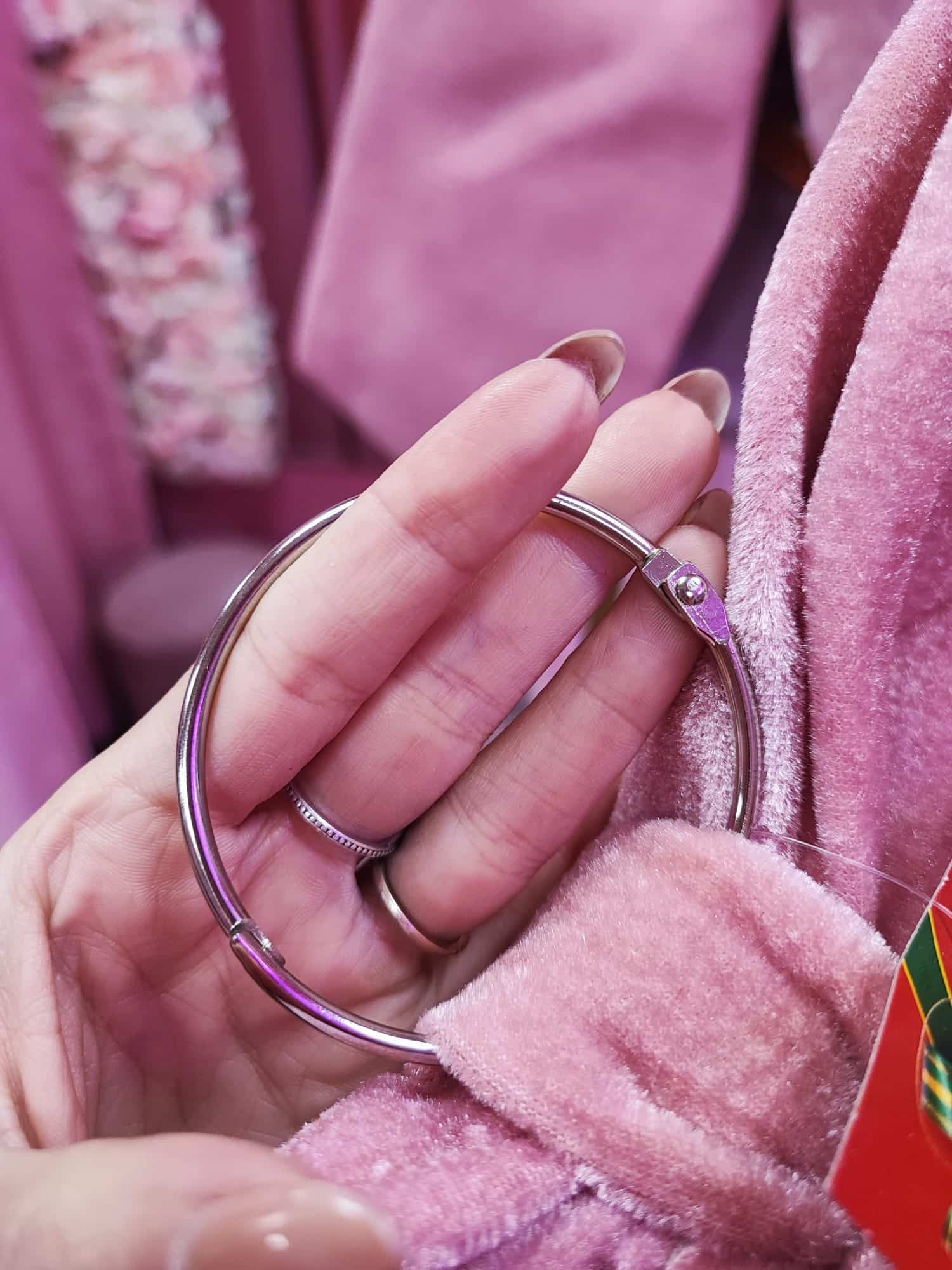 Lazo decorativo terciopelo rosa - Imagen 2