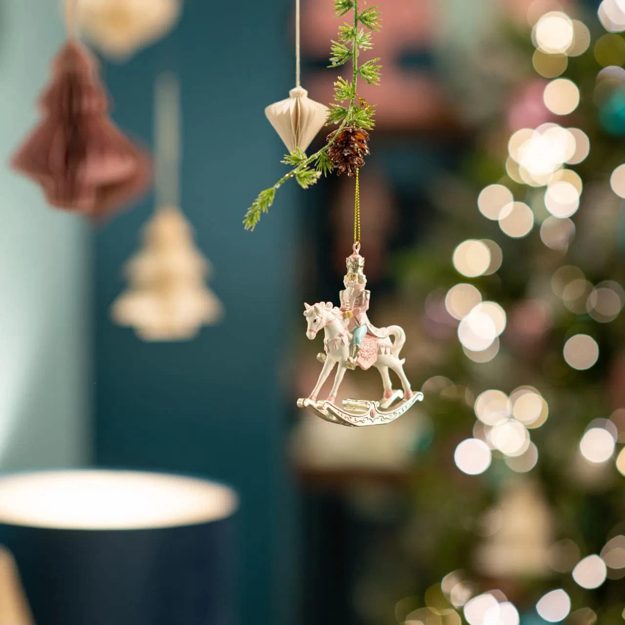 Soldado sobre caballito - Imagen 2