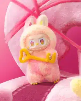 Labubu original Big into Energy