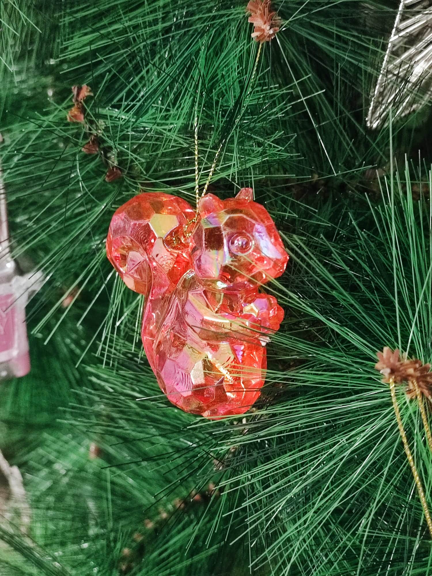 Adorno ardilla navideño - Imagen 2