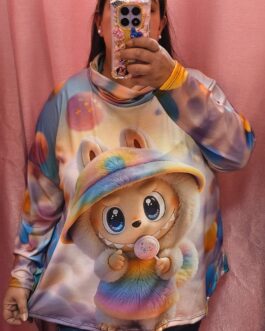 Camiseta curvy con cuello Labubu