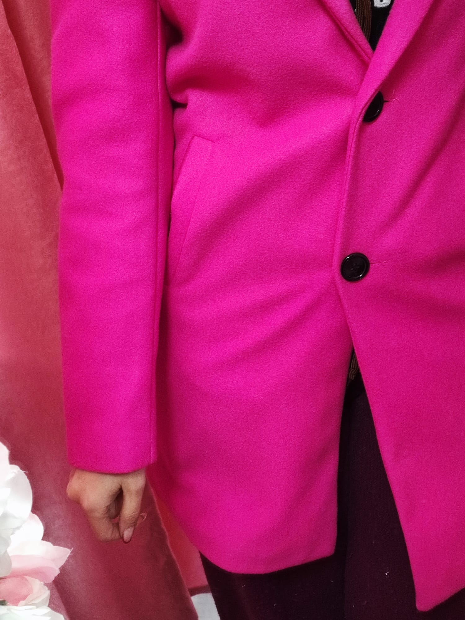 Abrigo corto abotonado fucsia - Imagen 4