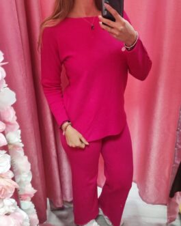 Conjunto de punto fucsia