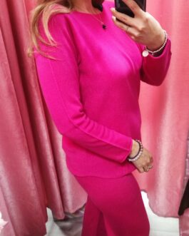 Conjunto de punto fucsia