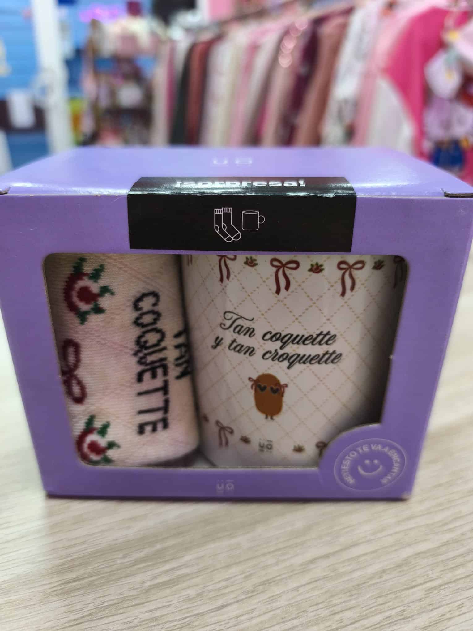 Set taza y calcetines coquette - Imagen 3