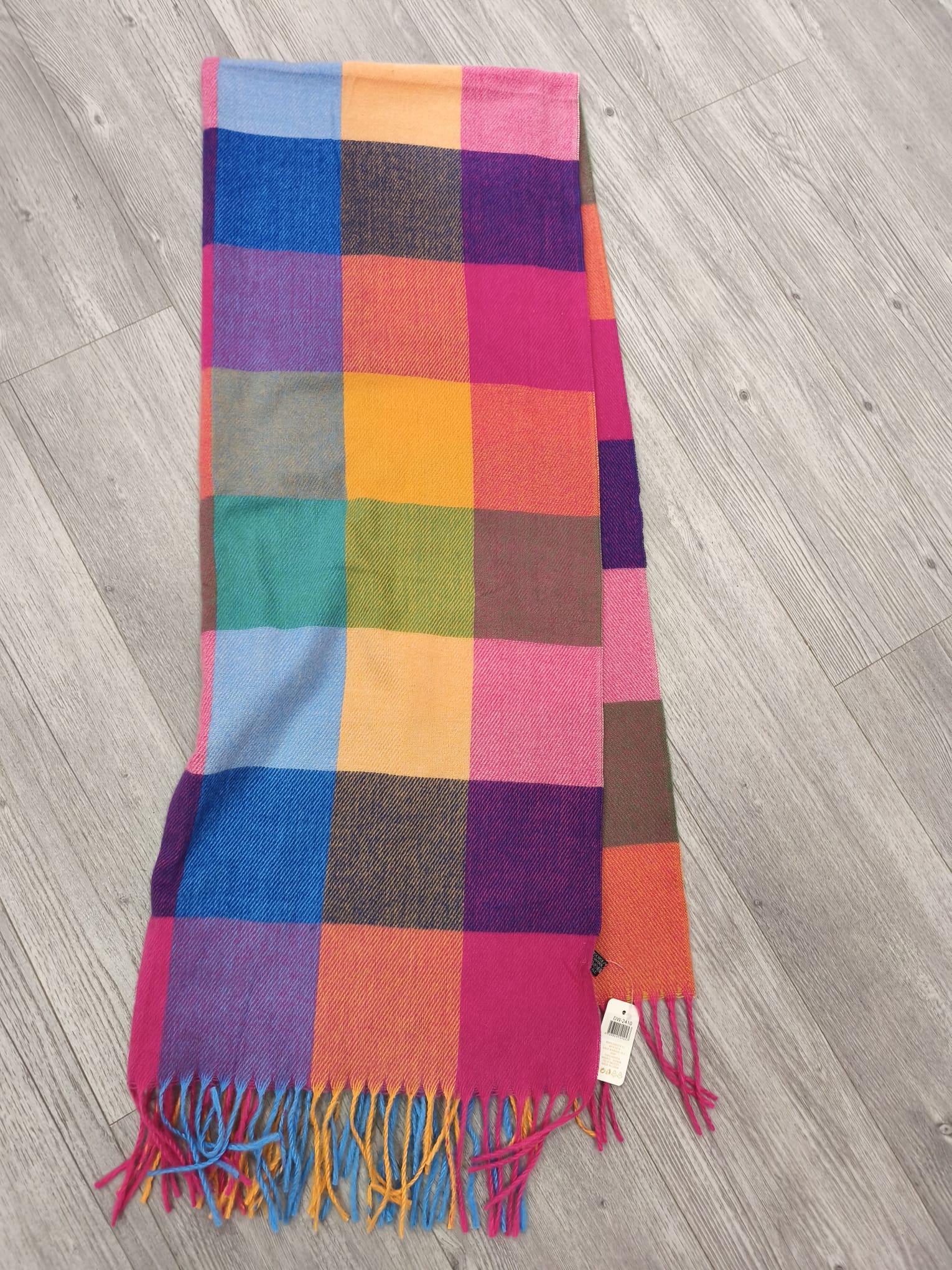Bufanda cuadros multicolor con flecos - Imagen 2