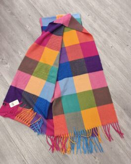 Bufanda cuadros multicolor con flecos