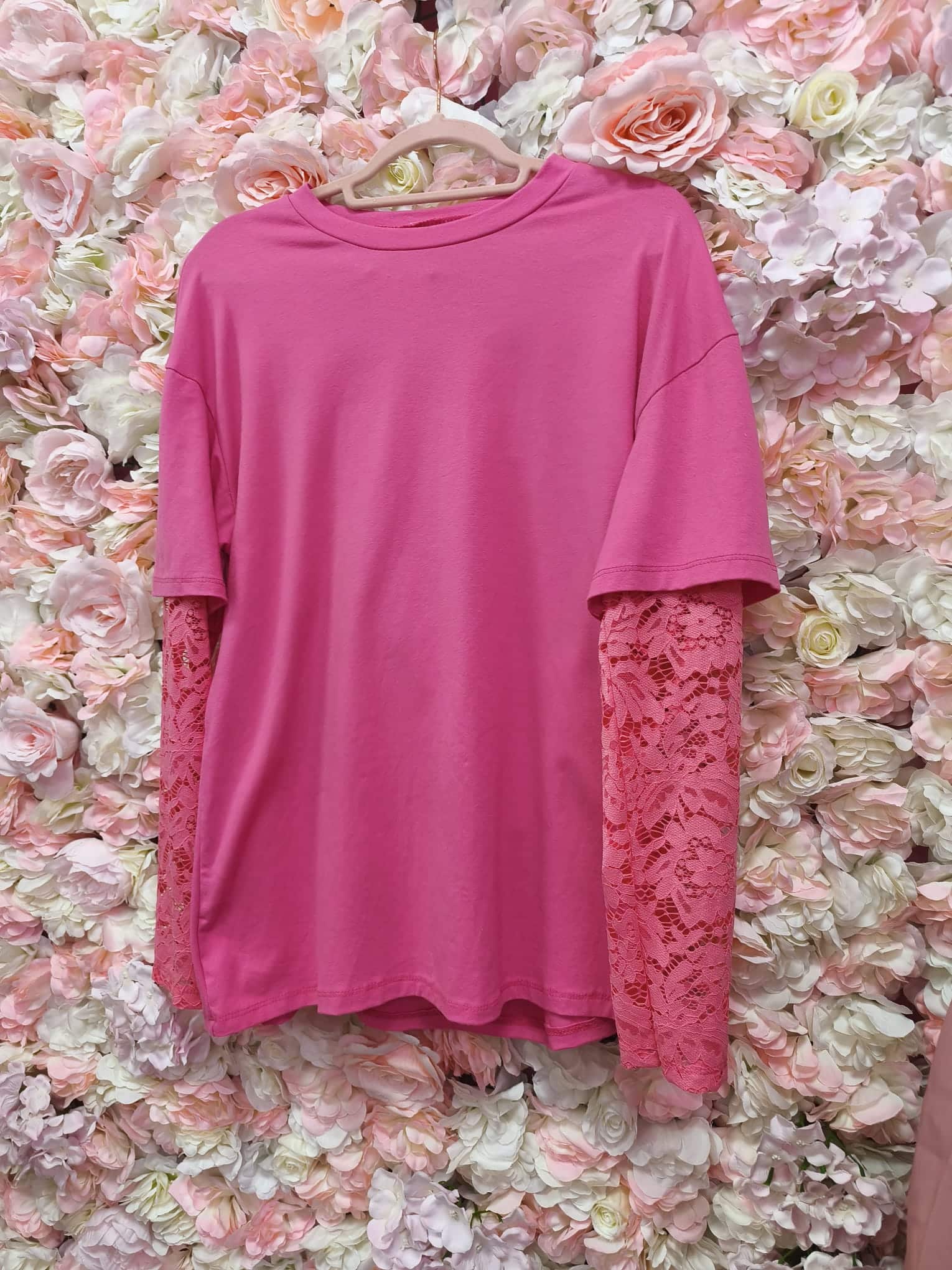 Camiseta rosa mangas de encaje - Imagen 6