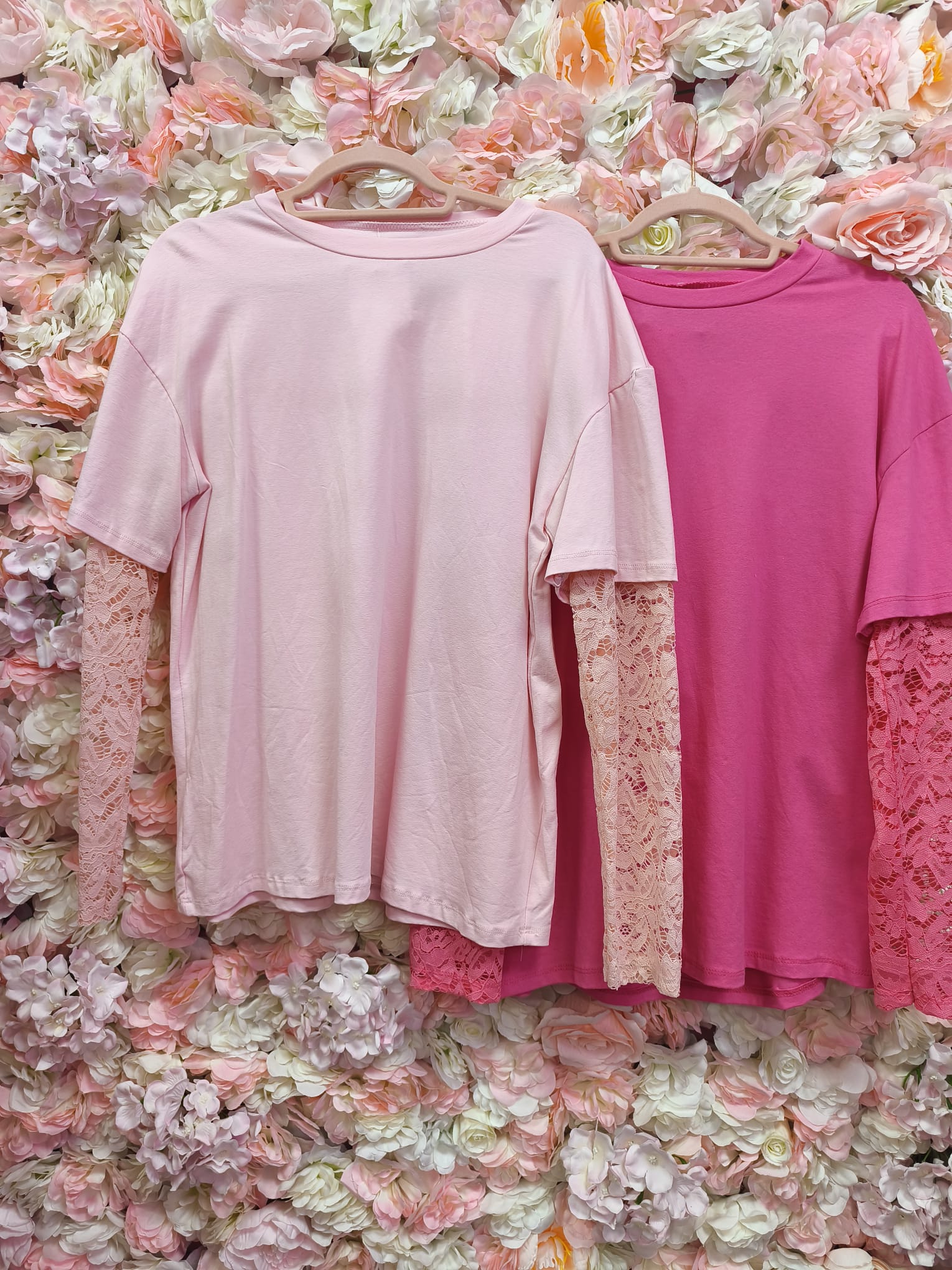 Camiseta rosa mangas de encaje - Imagen 5