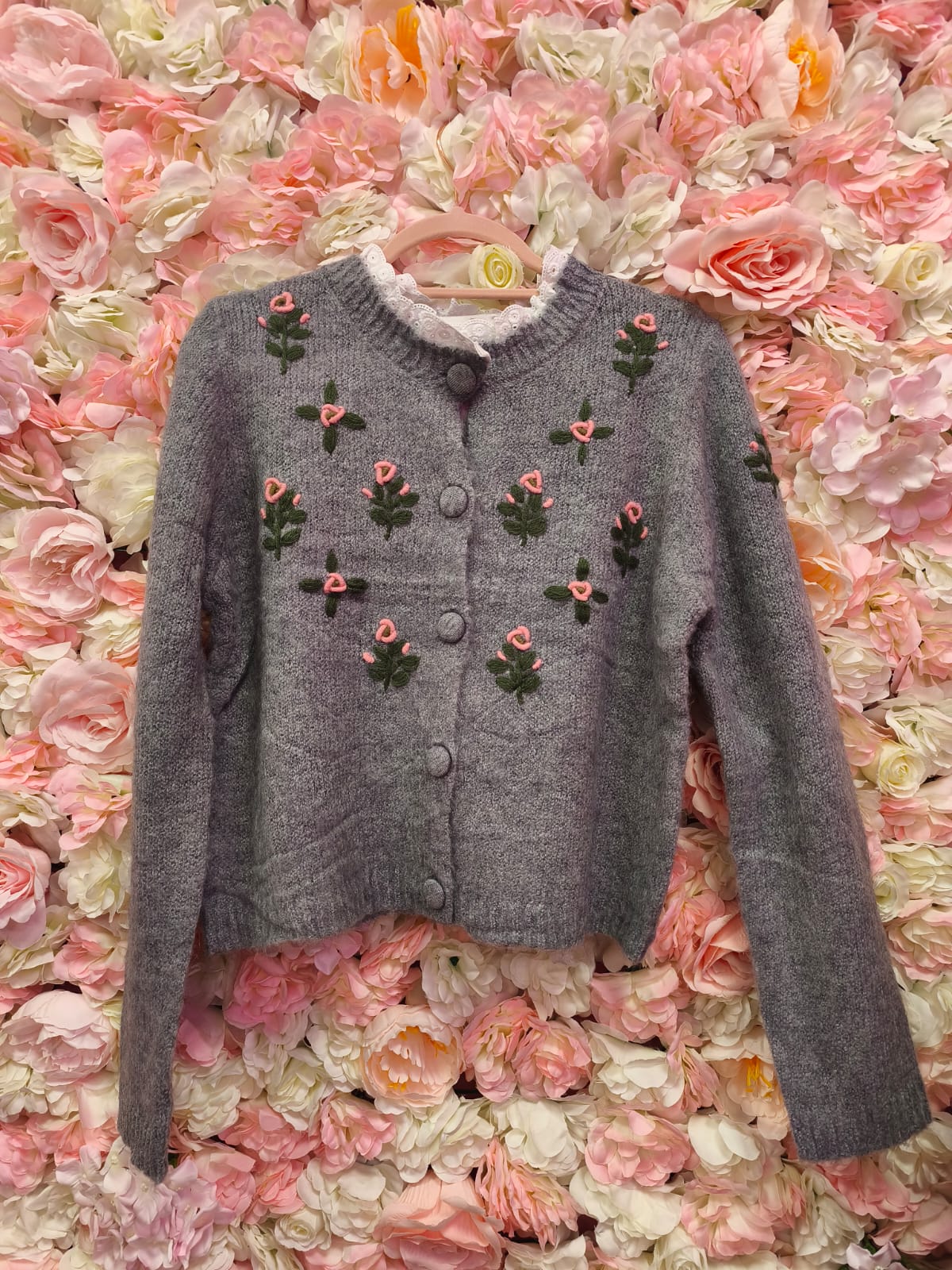 Rebeca bordada flores - Imagen 3