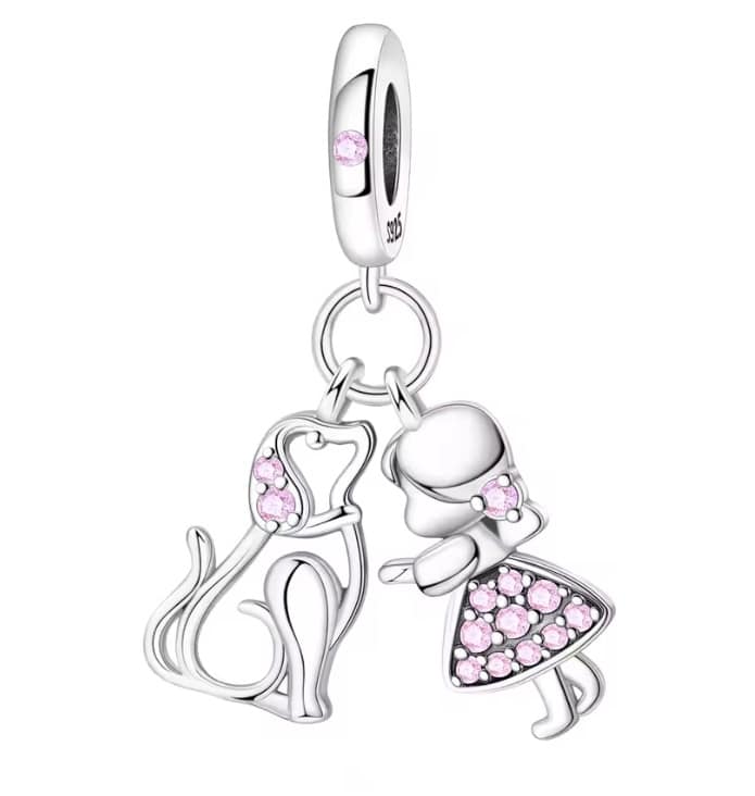 Charm perro y chica