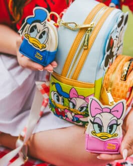 Mini mochila Loungefly personajes Disney sorpresa