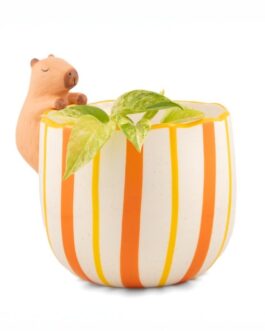 Macetero capibara asomado