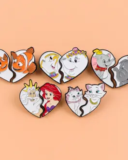 Pins corazón partido Disney