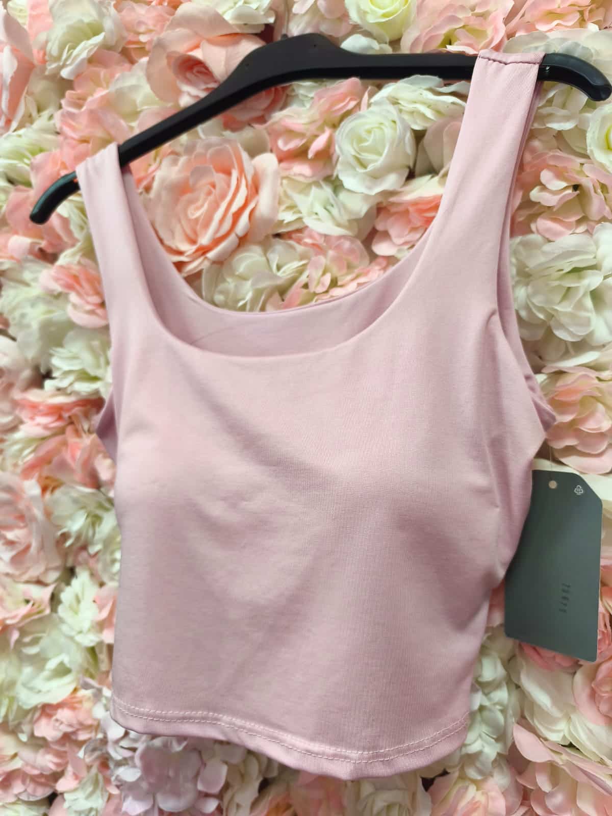 Top deportivo rosa - Imagen 3