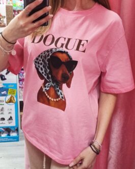 Camiseta curvy Dogue