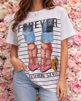 Camiseta brilli tacones tachuelas