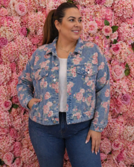 Chaqueta vaquera floral curvy